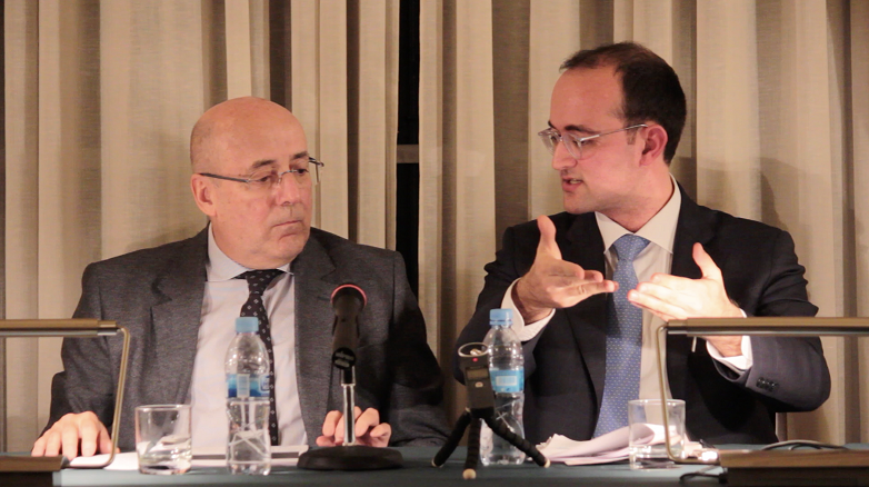 #debatAmicsPa�s amb CaixaBank Research